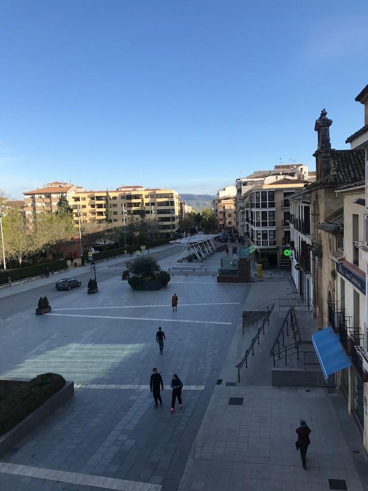 Hostal Rio de Oro Alcalá la Real Exterior foto